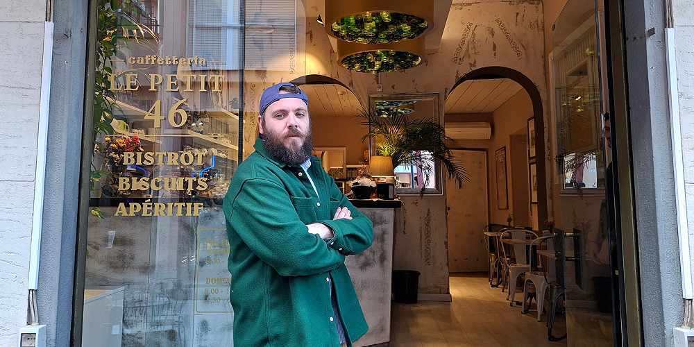 Le Petit 46: dal Caffè all'Aperitivo, il Cuore Artigiano di Seregno 